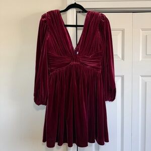 Gianni Bini Midi Burgundy Velveteen V Neck Dress Long Sleeve Size 6, NWOT